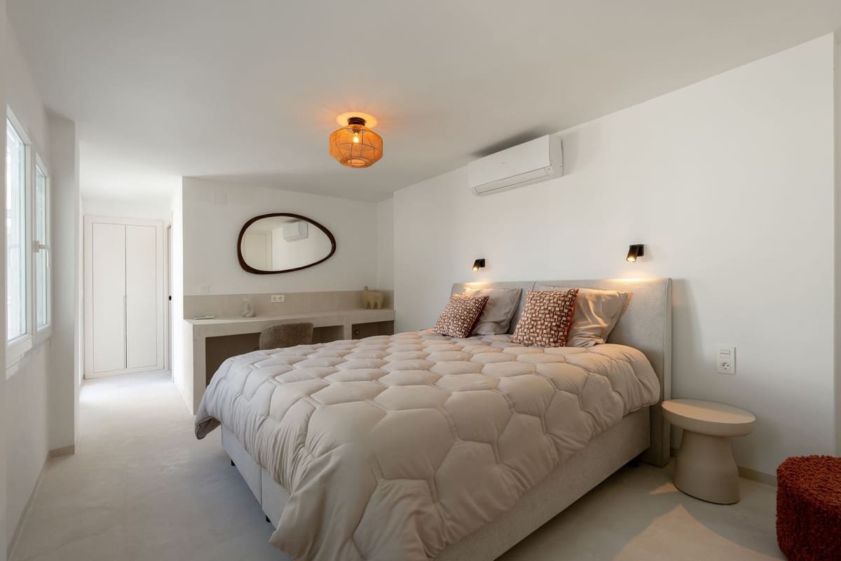 4 quarto Moradia para venda em Guadalmina com piscina garagem - 1 695 000 € (Ref: 9808948)