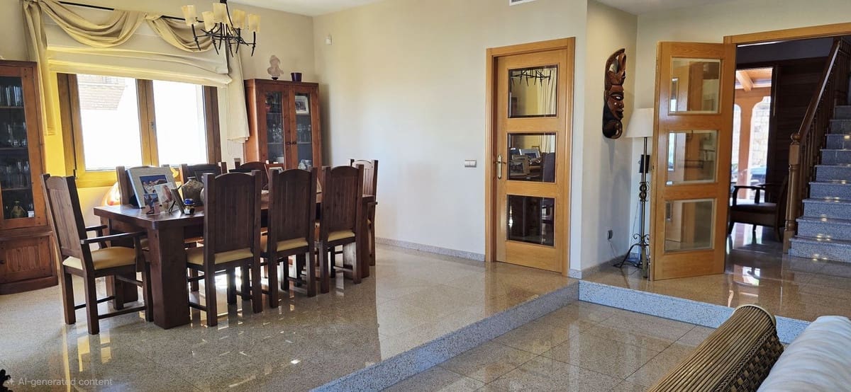 4 Zimmer Villa zu verkaufen in La Sierrezuela mit Pool Garage - 1.095.000 € (Ref: 9810449)