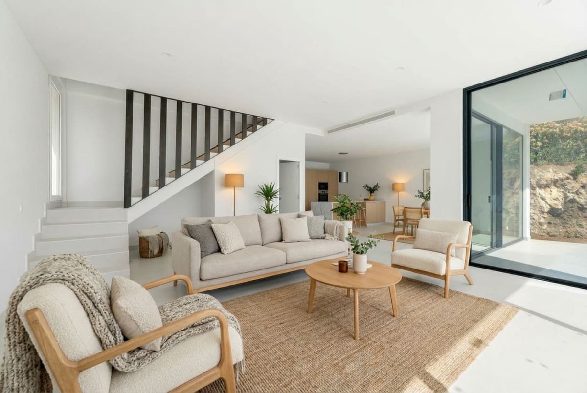 3 sypialnia Willa na sprzedaż w Cerro del Aguila z basenem garażem - 1 089 000 € (Ref: 9812412)