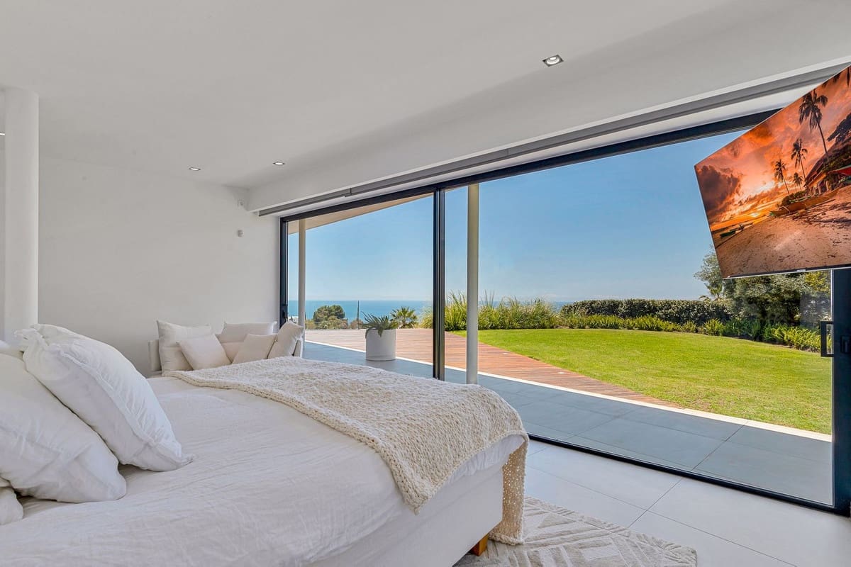 5 sypialnia Willa na sprzedaż w Fuengirola z basenem garażem - 4 500 000 € (Ref: 9812414)