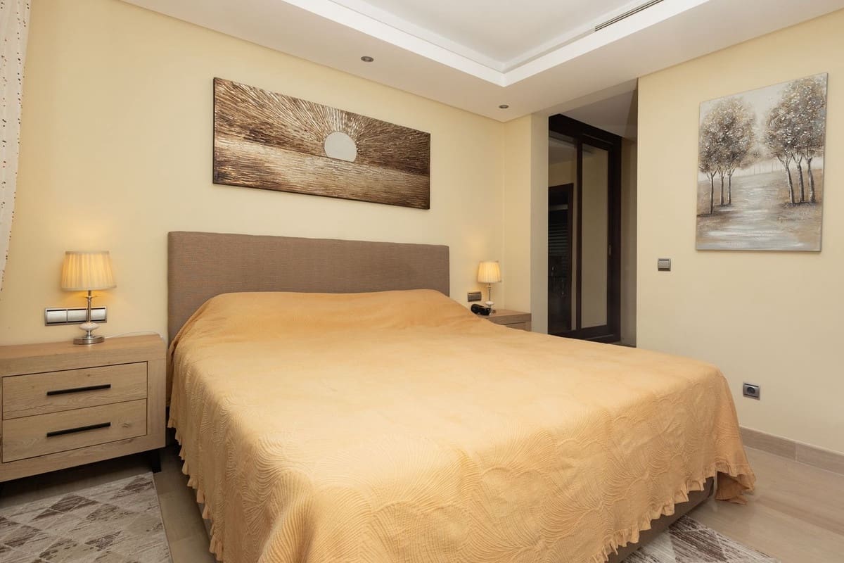 3 bedroom Apartment for sale in New Golden Mile with pool garage - € 695,000 (Ref: 9813932)