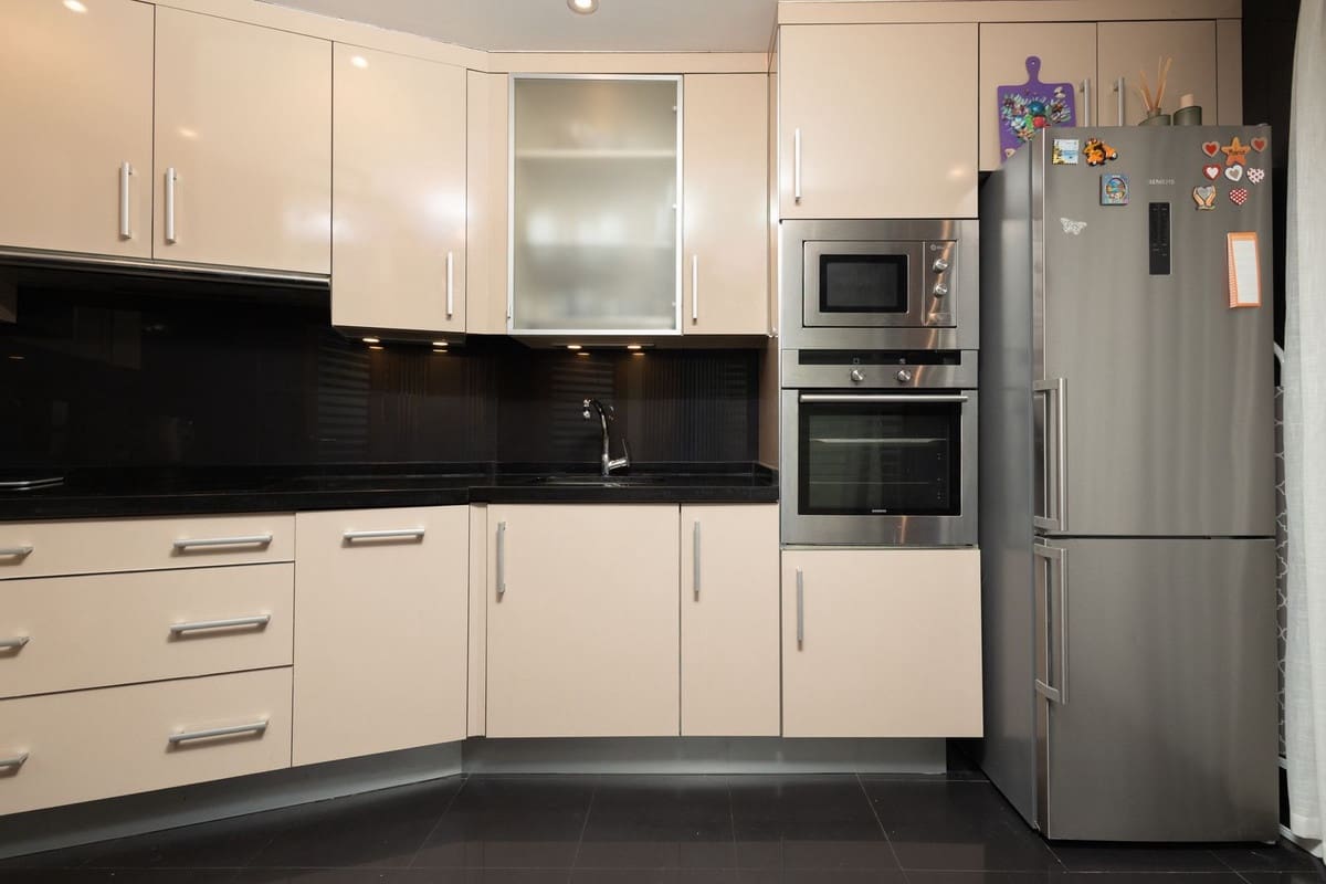 3 bedroom Apartment for sale in New Golden Mile with pool garage - € 695,000 (Ref: 9813932)
