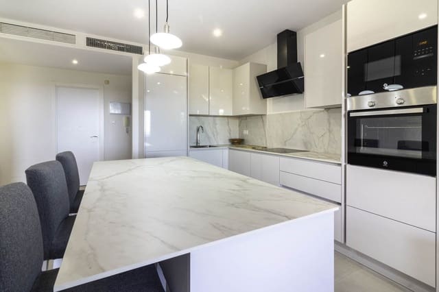 3 sypialnia Apartament na sprzedaż w Los Flamingos, Benahavís z basenem garażem - 599 500 € (Ref: 9813934)