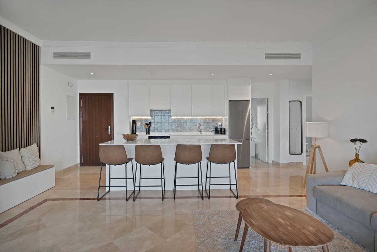 3 chambre Appartement à vendre à Benahavis avec piscine garage - 550 000 € (Ref: 9813936)
