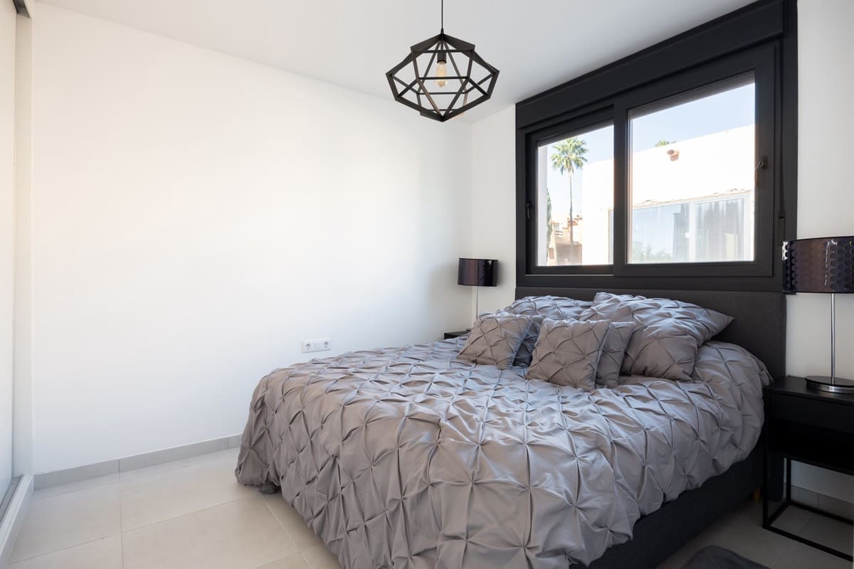 3 sypialnia Dom na sprzedaż w Bel-Air z basenem garażem - 899 000 € (Ref: 9818437)