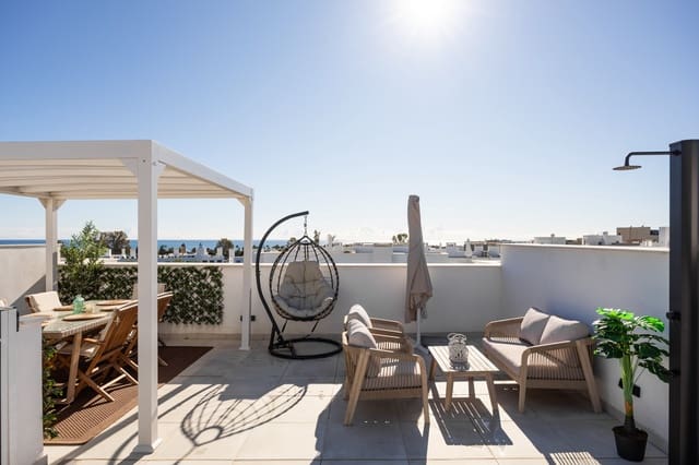 3 sypialnia Dom na sprzedaż w Bel-Air, Estepona z basenem garażem - 899 000 € (Ref: 9818437)