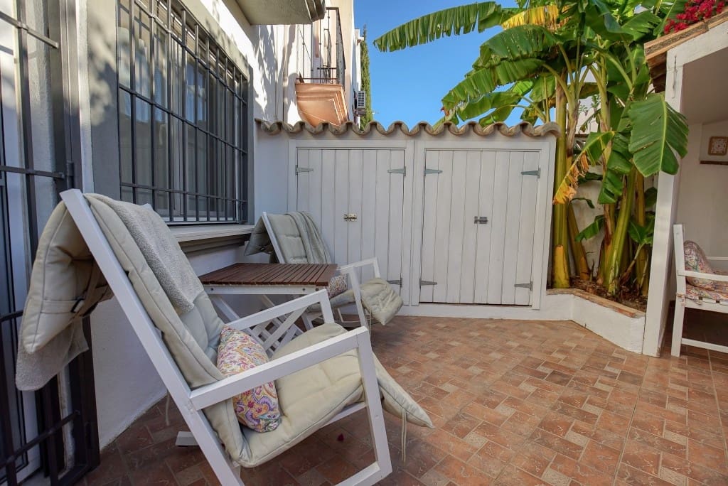 4 chambre Maison de Ville à vendre à Estepona - 768 000 € (Ref: 9818439)