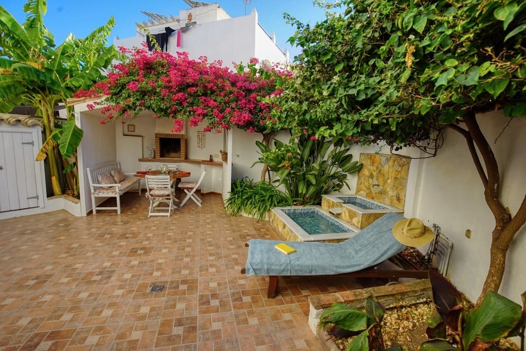 4 chambre Maison de Ville à vendre à Estepona - 768 000 € (Ref: 9818439)