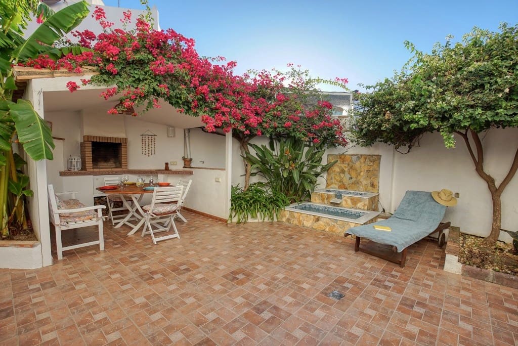 4 chambre Maison de Ville à vendre à Estepona - 768 000 € (Ref: 9818439)