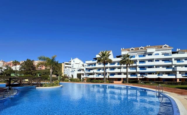 3 soveværelse Penthouse til salg i La Duquesa / Puerto de la Duquesa, Manilva med swimmingpool garage - € 370.000 (Ref: 9818641)