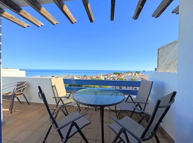 3 soveværelse Penthouse til salg i La Duquesa / Puerto de la Duquesa, Manilva med swimmingpool garage - € 370.000 (Ref: 9818641)
