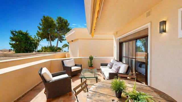 2 bedroom Apartment for sale in Atalaya-Isdabe, Estepona with pool - € 350,000 (Ref: 9821266)