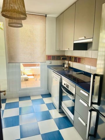 2 chambre Appartement à vendre à Selwo, Estepona avec piscine garage - 349 000 € (Ref: 9823482)