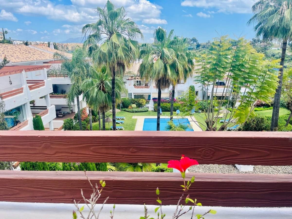 2 bedroom Apartment for sale in New Golden Mile with pool garage - € 349,000 (Ref: 9823482)