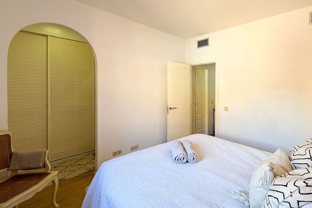1 camera da letto Appartamento in vendita in El Paraiso con piscina garage - 260.000 € (Rif: 9825633)