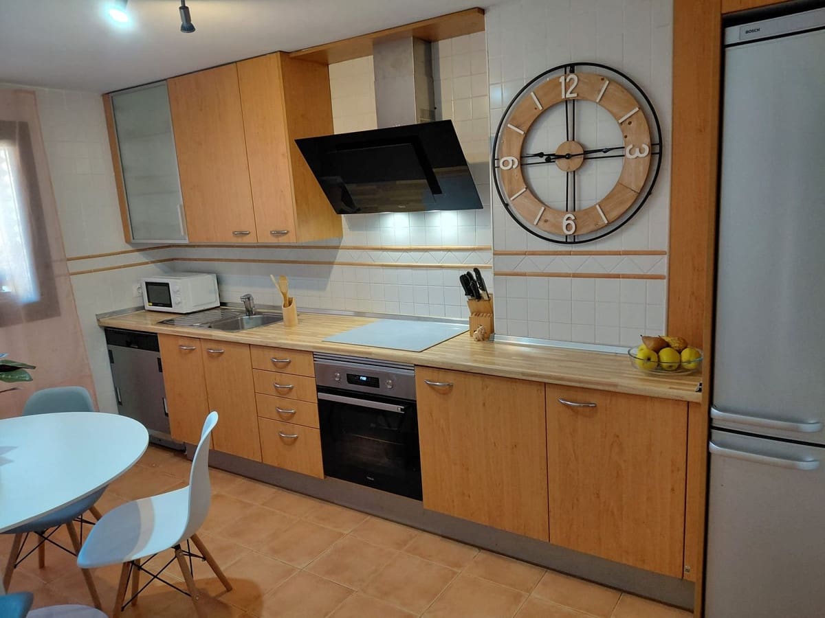 2 sypialnia Apartament na sprzedaż w Estepona z basenem garażem - 412 000 € (Ref: 9826700)