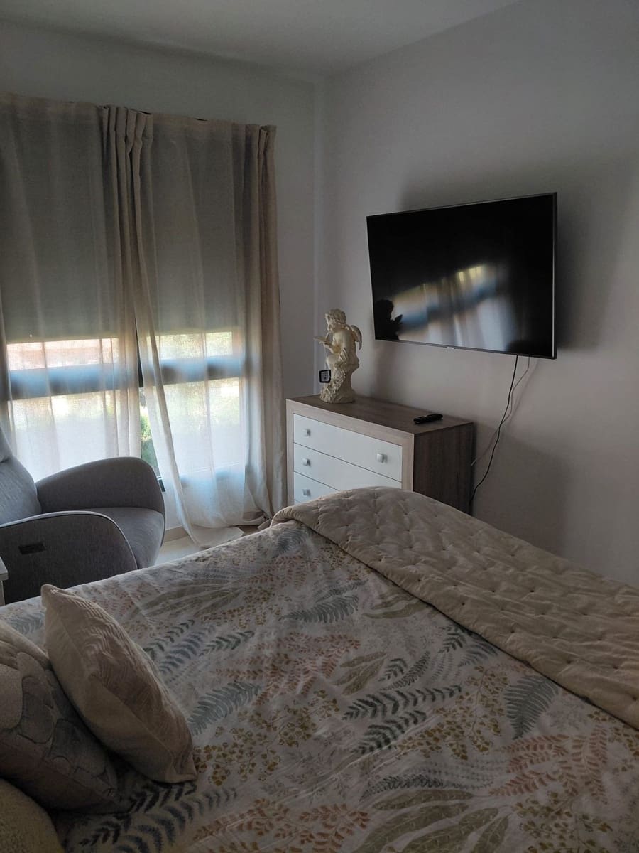 2 sypialnia Apartament na sprzedaż w Estepona z basenem garażem - 412 000 € (Ref: 9826700)