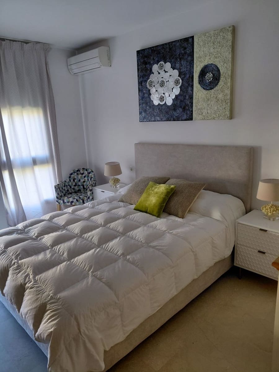 2 sypialnia Apartament na sprzedaż w Estepona z basenem garażem - 412 000 € (Ref: 9826700)