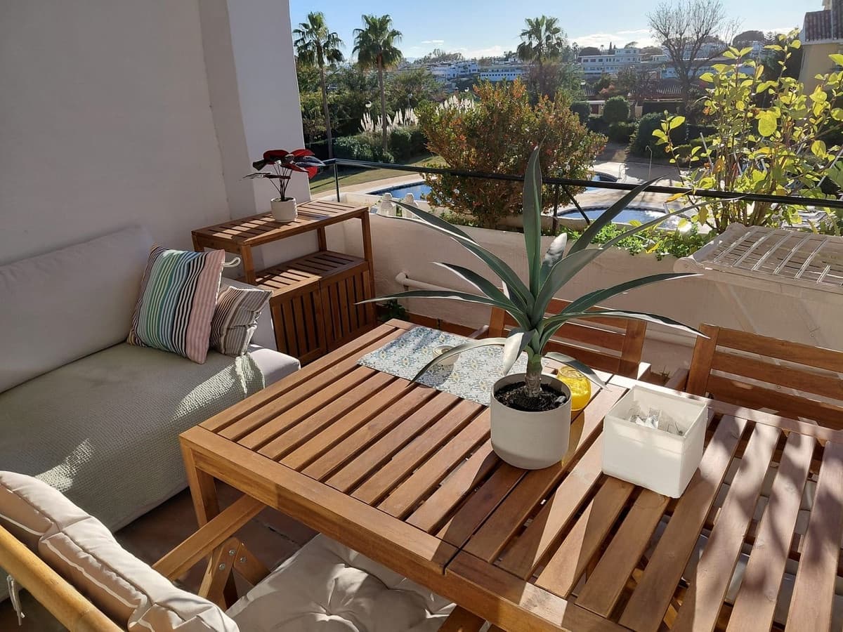 2 sypialnia Apartament na sprzedaż w Estepona z basenem garażem - 412 000 € (Ref: 9826700)