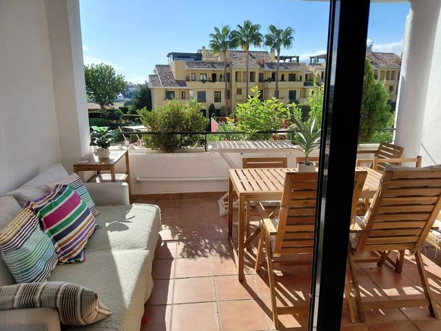 2 sypialnia Apartament na sprzedaż w Estepona z basenem garażem - 412 000 € (Ref: 9826700)