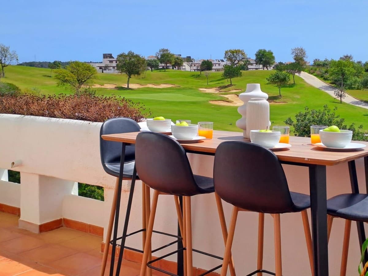 2 sypialnia Apartament na sprzedaż w Estepona z basenem garażem - 320 000 € (Ref: 9826701)