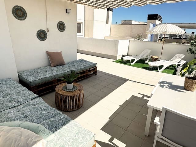 3 soverom Penthouse til salgs i Estepona med svømmebasseng garasje - € 729 000 (Ref: 9826705)
