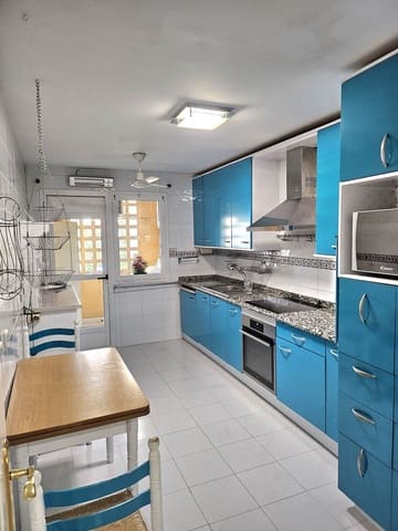 2 soverom Leilighet til salgs i San Pedro de Alcantara, Marbella med svømmebasseng garasje - € 485 000 (Ref: 9827614)