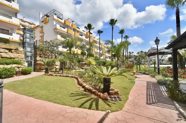 2 chambre Appartement à vendre à La Cala de Mijas, Mijas avec piscine garage - 285 000 € (Ref: 9831924)