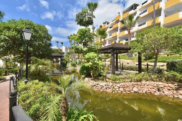 2 chambre Appartement à vendre à La Cala de Mijas, Mijas avec piscine garage - 285 000 € (Ref: 9831924)