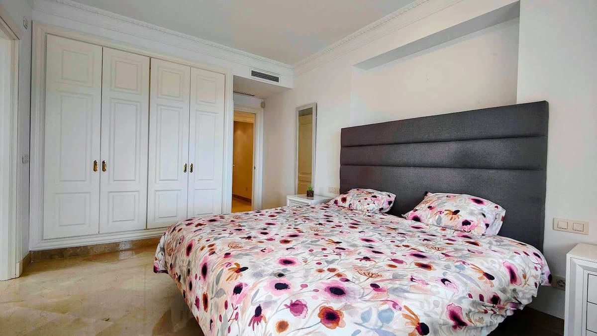 3 soveværelse Lejlighed til salg i Casares med swimmingpool garage - € 450.000 (Ref: 9834011)
