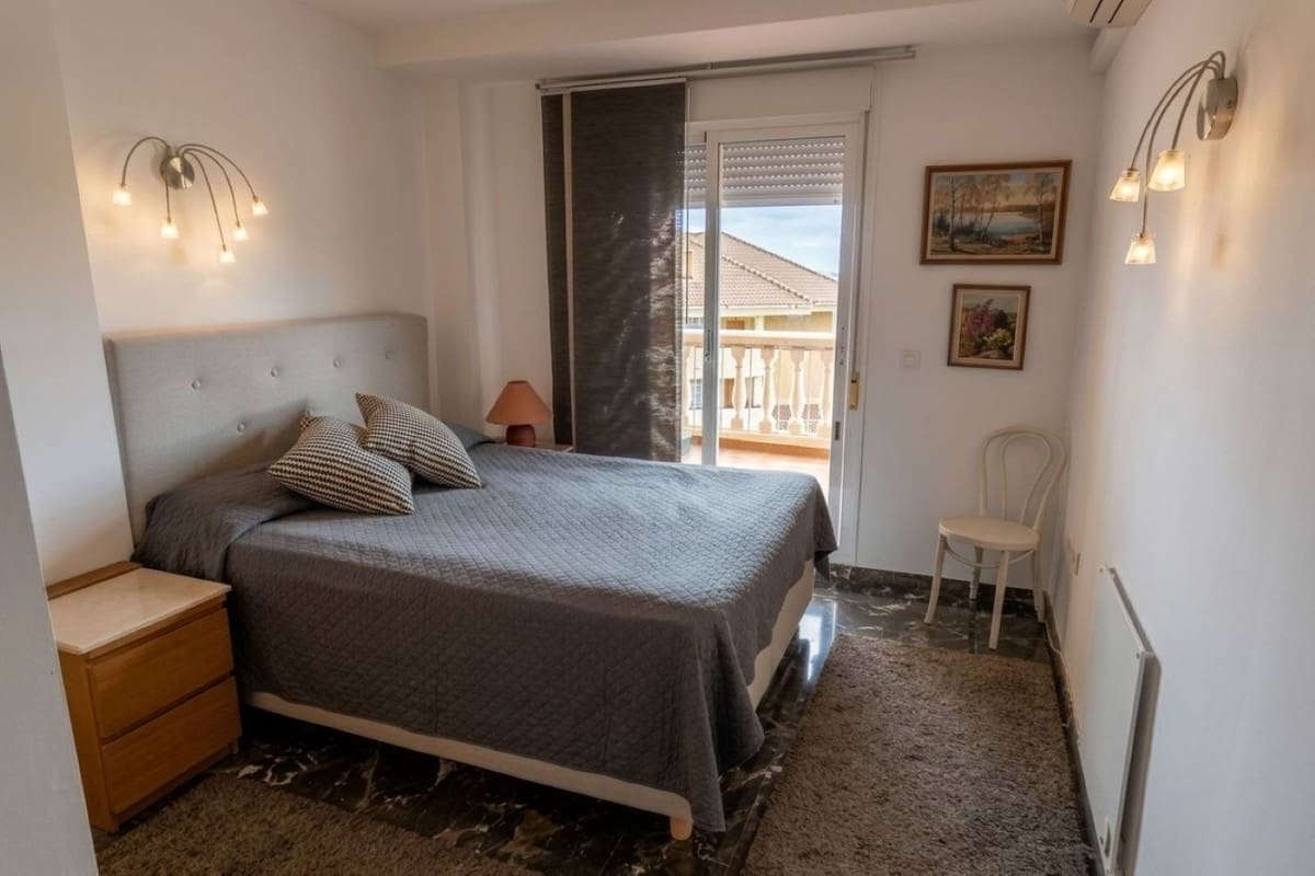 2 soveværelse Lejlighed til salg i Carvajales med swimmingpool garage - € 420.000 (Ref: 9841502)