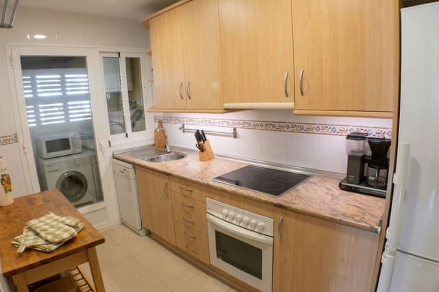 2 soveværelse Lejlighed til salg i Carvajales, Humilladero med swimmingpool garage - € 420.000 (Ref: 9841502)
