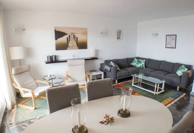 2 soveværelse Lejlighed til salg i Carvajales, Humilladero med swimmingpool garage - € 420.000 (Ref: 9841502)