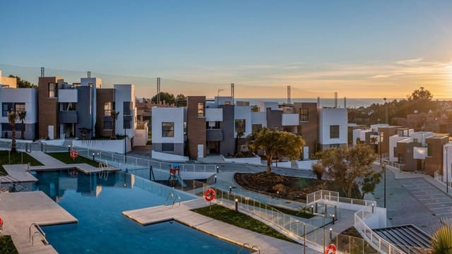 2 Zimmer Apartment zu verkaufen in Artola, Marbella mit Pool Garage - 690.000 € (Ref: 9844530)