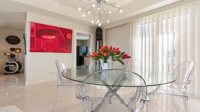 3 chambre Penthouse à vendre à Casares avec piscine garage - 560 000 € (Ref: 9844531)