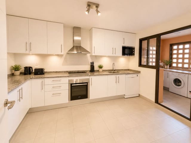 2 chambre Appartement à vendre à Bahia de Casares, Casares avec piscine - 319 000 € (Ref: 9847780)
