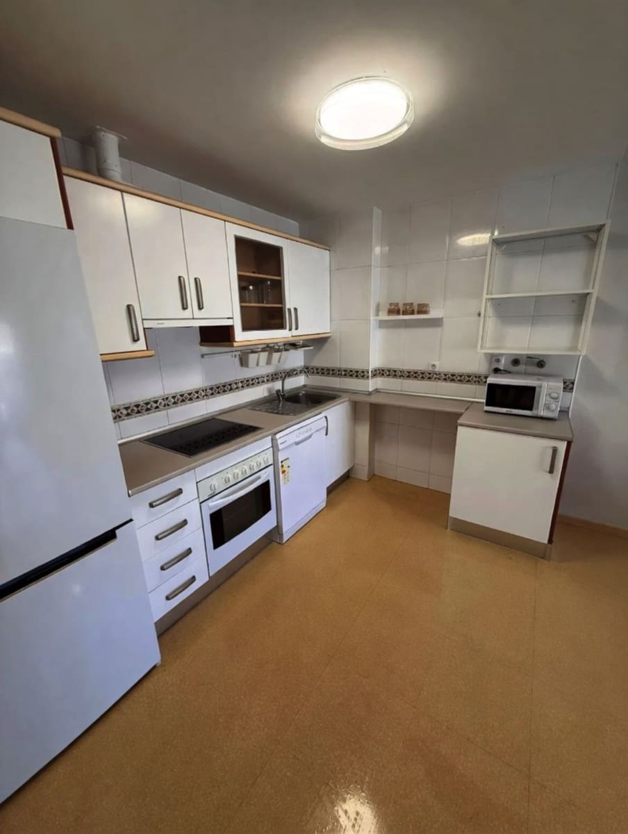 2 sypialnia Apartament na sprzedaż w San Luis de Sabinillas z basenem - 297 000 € (Ref: 9847781)