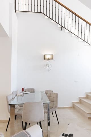 4 soveværelse Penthouse til salg i Manilva med swimmingpool garage - € 450.000 (Ref: 9848266)
