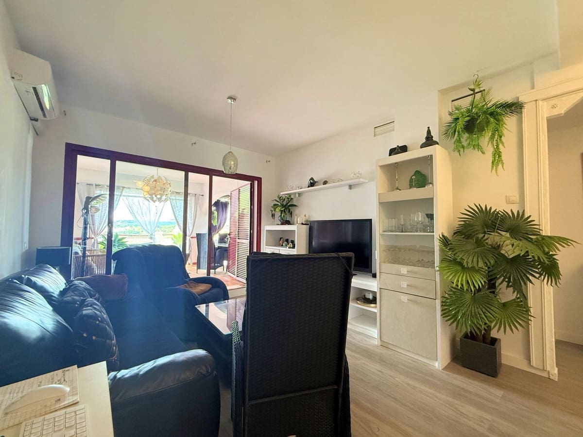 2 bedroom Apartment for sale in Bahia de Casares with pool - € 360,000 (Ref: 9848268)