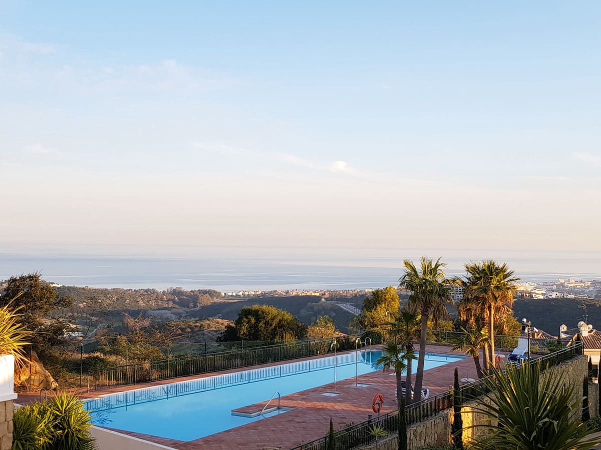 3 soverom Penthouse til salgs i Casares med svømmebasseng garasje - € 650 000 (Ref: 9849971)