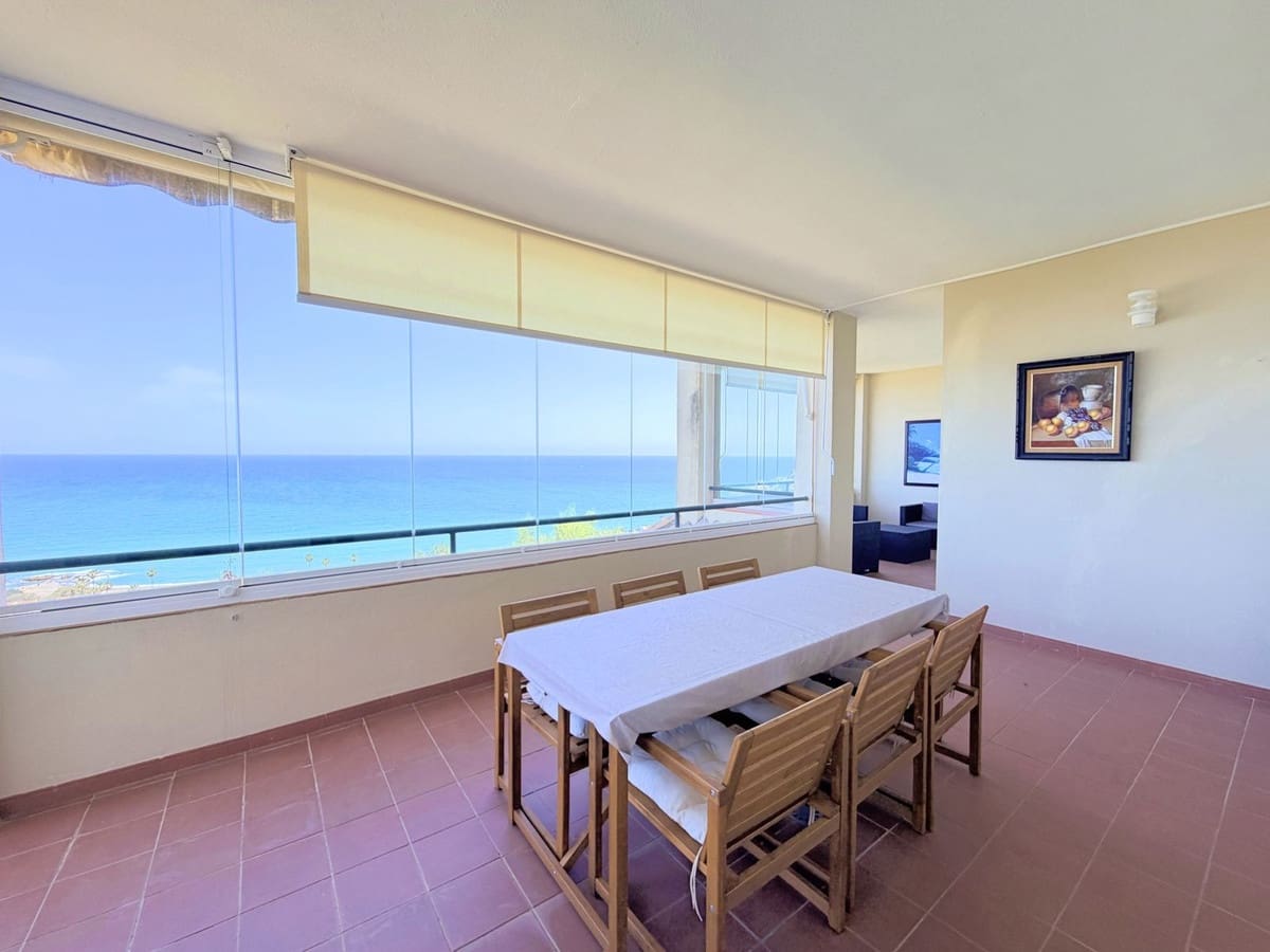 3 chambre Appartement à vendre à La Duquesa / Puerto de la Duquesa avec piscine garage - 499 000 € (Ref: 9852193)