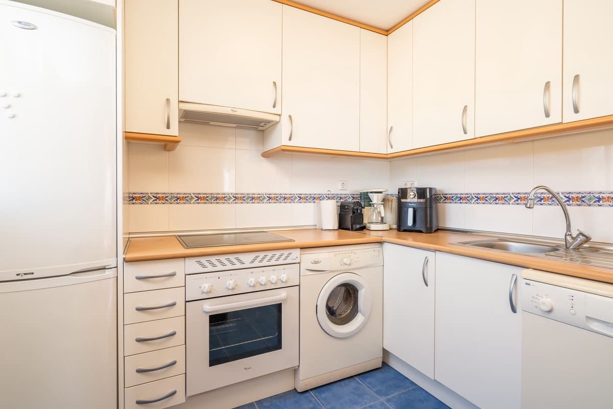 2 Zimmer Penthouse zu verkaufen in Calahonda mit Pool - 525.000 € (Ref: 9866007)