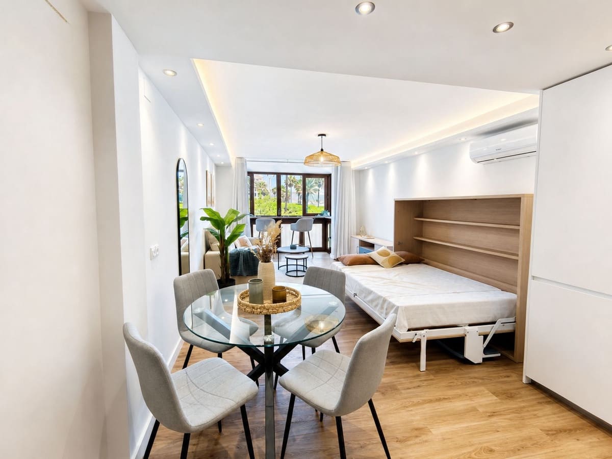Lejlighed til salg i La Duquesa / Puerto de la Duquesa - € 228.000 (Ref: 9870380)