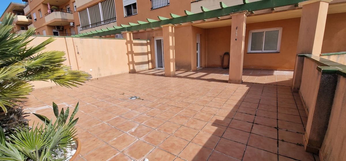 1 bedroom Apartment for sale in San Luis de Sabinillas with pool - € 247,000 (Ref: 9872470)