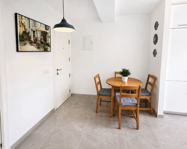 2 makuuhuone Huoneisto myytävänä paikassa La Duquesa / Puerto de la Duquesa, Manilva mukana uima-altaan - 220 000 € (Ref: 9874322)