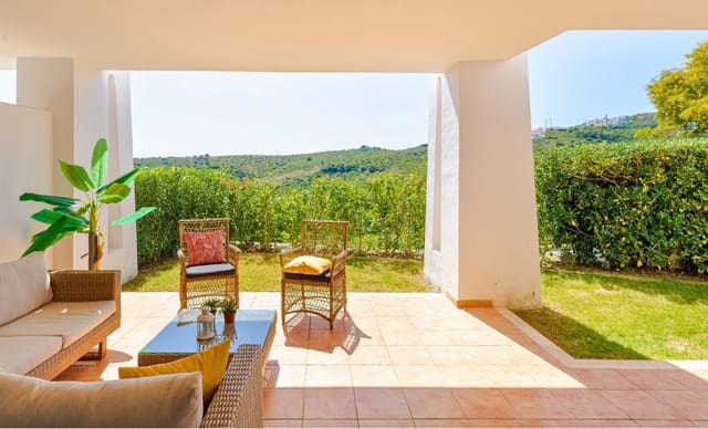 Apartamento de 3 habitaciones en Bahia de Casares, Casares en venta con piscina garaje - 459.000 € (Ref: 9877191)