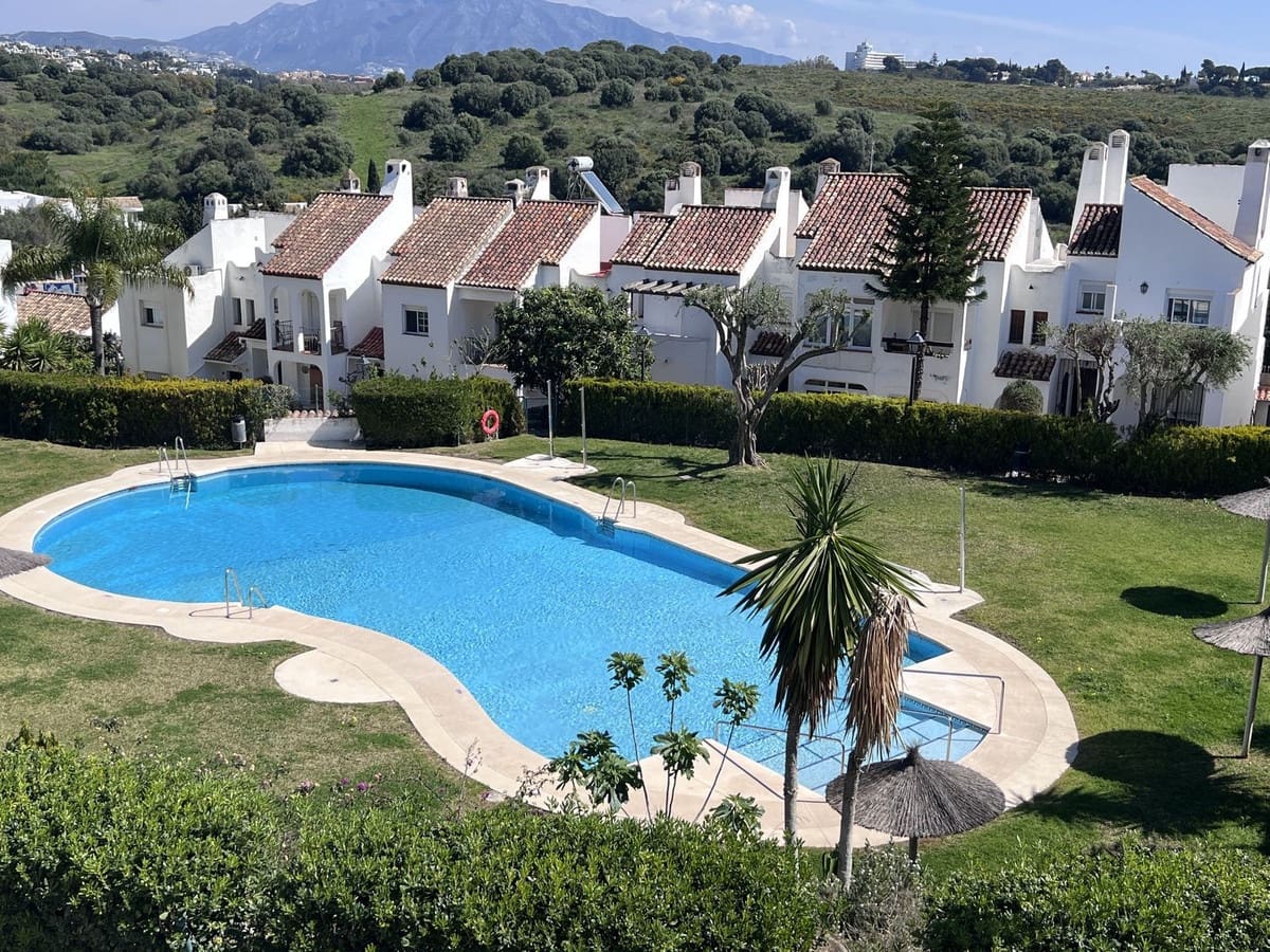 3 soveværelse Byhus til salg i Bel-Air med swimmingpool garage - € 340.000 (Ref: 9877192)