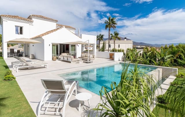 4 soverom Villa til salgs i Bahia de Casares, Casares med svømmebasseng garasje - € 1 595 000 (Ref: 9879605)