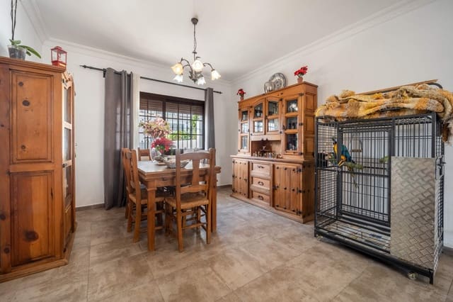 3 soverom Hus til salgs i Estepona - € 990 000 (Ref: 9879607)