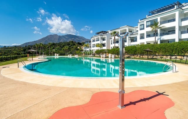 2 bedroom Apartment for sale in Estepona with pool garage - € 795,000 (Ref: 9879608)